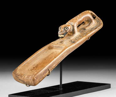 Tiahuanaco Wood & Shell Snuff Tray (Rapero) with Jaguar: Pre-Columbian, Chile, San Pedro, Atacama Desert, Tiahuanaco / Tiwanaku, ca. 400 to 700 CE. A fabulous hand-carved wooden snuff tray known as a rapero, presenting a rectangular form with a jaguar