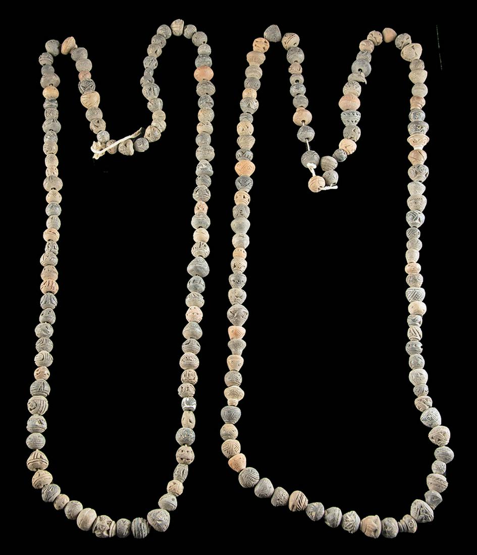 Pair of Ecuadorian Manabi Spindle Whorl Bead Necklaces (1 of 3)