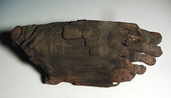 A Very Rare Egyptian Mummified Foot - 2