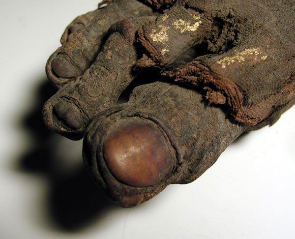 A Very Rare Egyptian Mummified Foot - 5