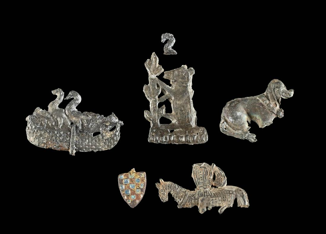 Medieval English Pewter & Gilt Copper Badges (1 of 2)