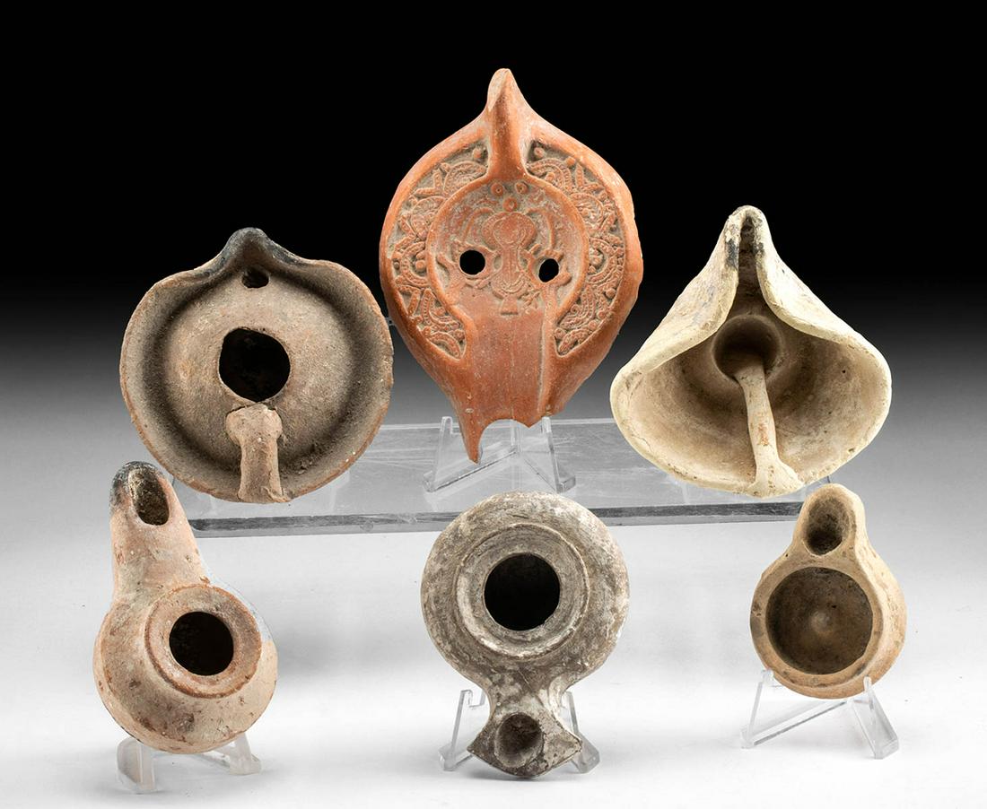 Lot of 6 Roman Pottery Oil Lamps (1 of 2)