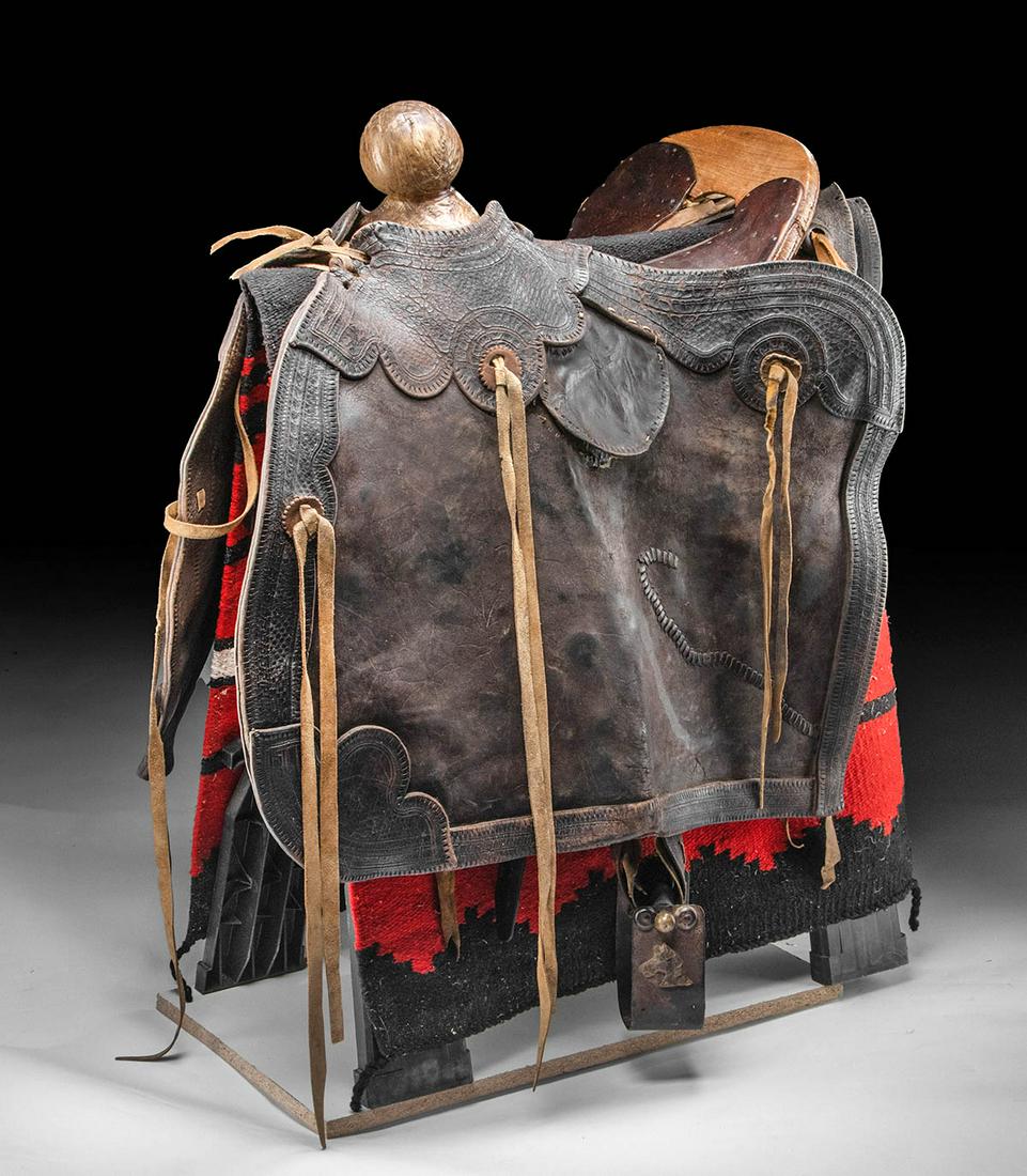 1920s Mexican Wood & Tooled Leather Charro Saddle (1 of 6)