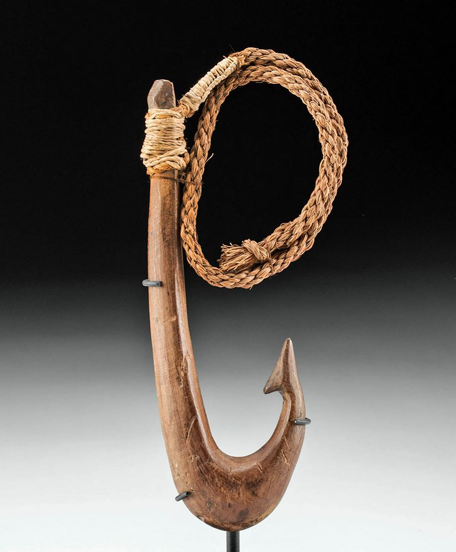 Large 18th C. Hawaiian Wood & Sennit Fishing Hook Barnebys