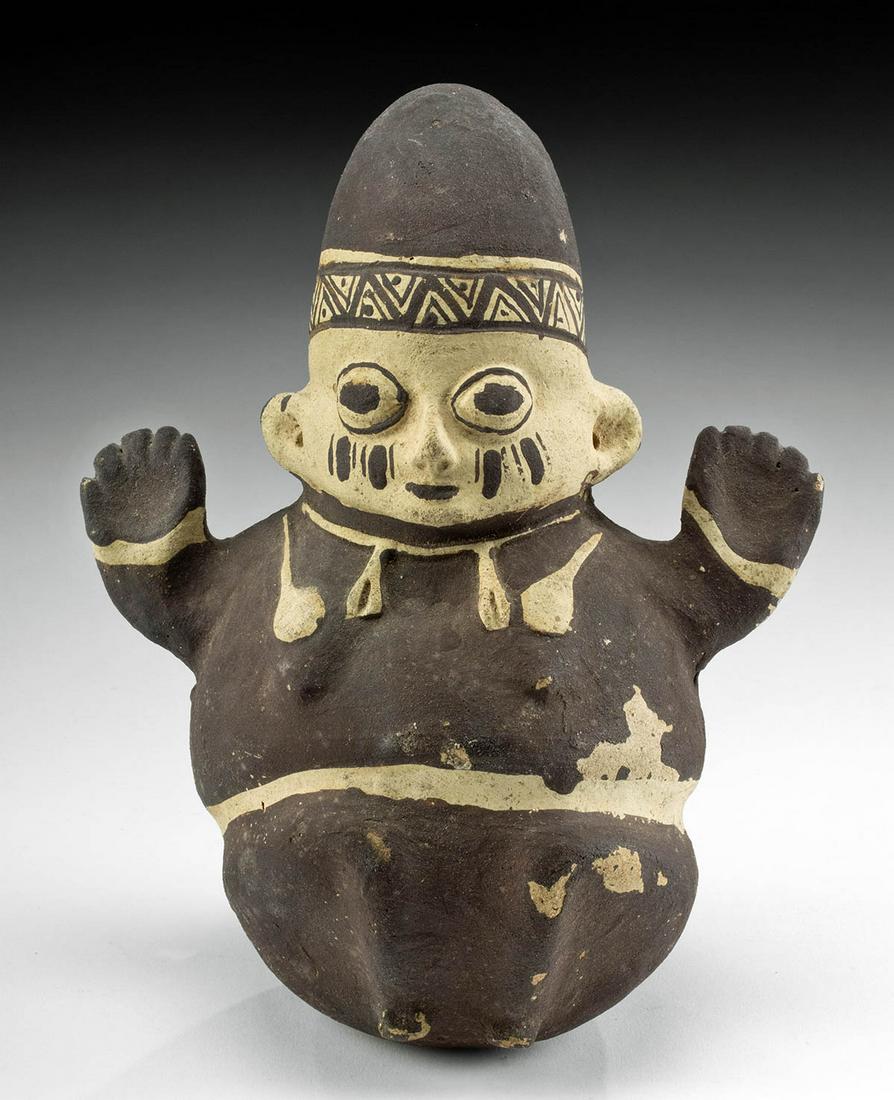 Chancay Bichrome Pretty Lady Figure (1 of 4)