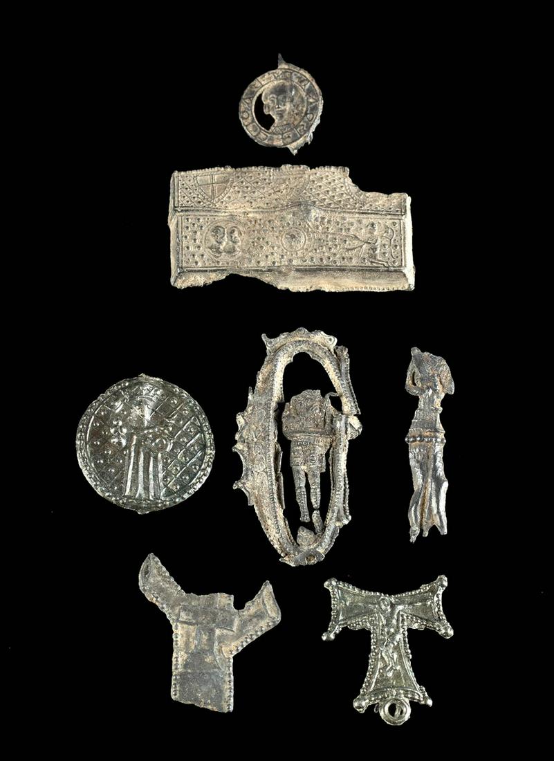 14th C. English Pewter Pilgrim Badges (7 pcs) (1 of 2)