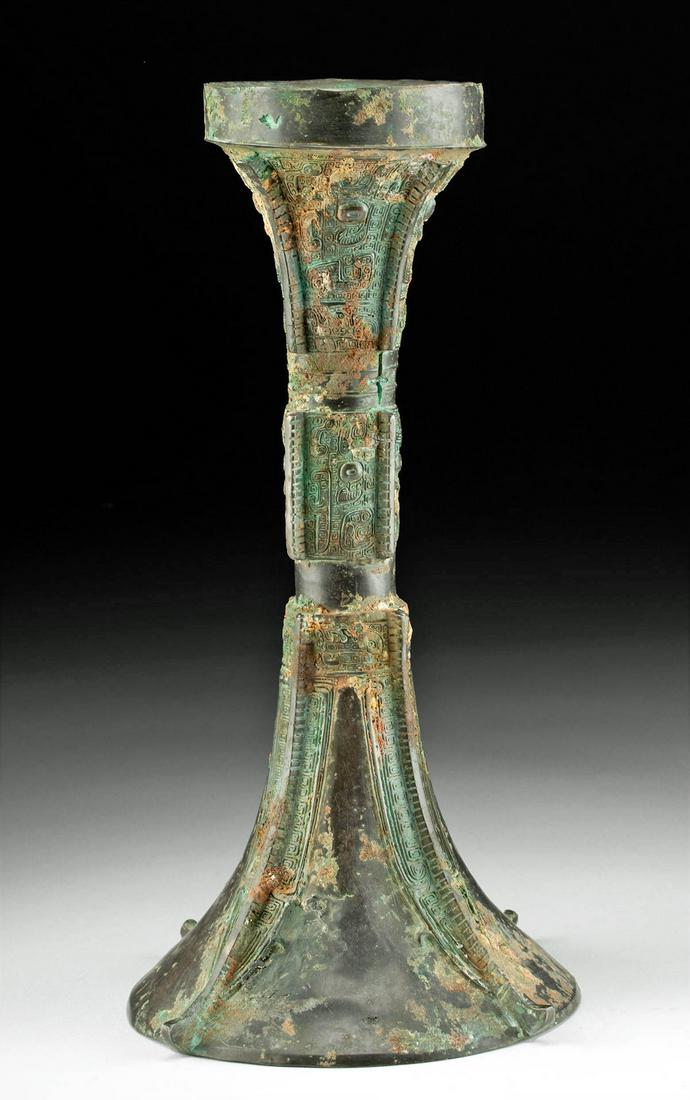 Chinese Shang Dynasty Bronze Gu, ex-Anthony Quinn: ** A portion of the proceeds from the sale of this artwork will be donated to the Anthony Quinn Foundation, whose mission is to advocate for the important role arts education plays in personal develop