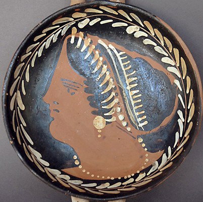 A Greek / Apulian Red Figure Kylix - 2