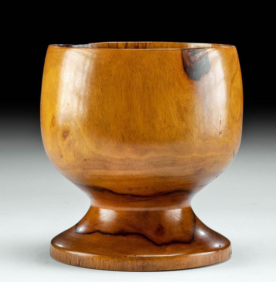 Early 20th C. Hawaiian Wood Calabash: North Pacific, Hawaii, ca. early to mid-20th century CE. A gorgeous calabash - a serving bowl named for the gourd it resembles - hand-carved from inherently beautiful Hawaiian hardwood. This lovely di