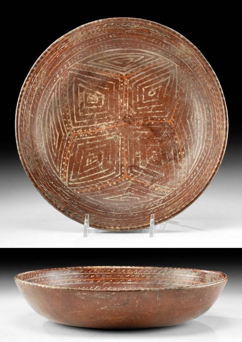 Lovely Tarascan Polychrome Dish w/ Linear Motifs (1 of 6)