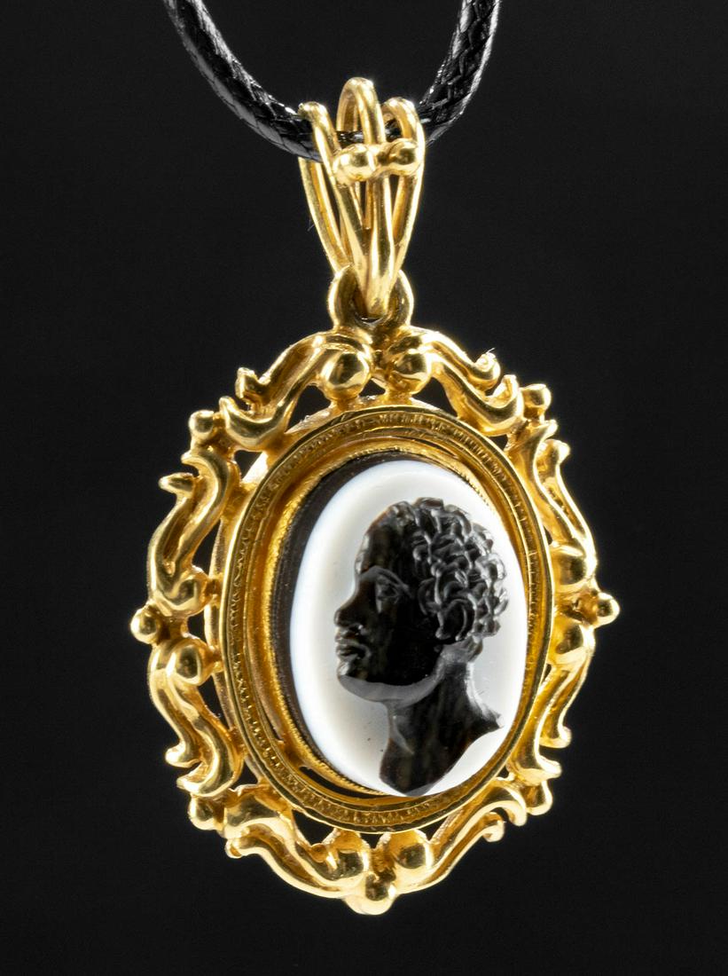 19th C. Victorian Gold Pendant, Onyx Cameo African Man (1 of 2)
