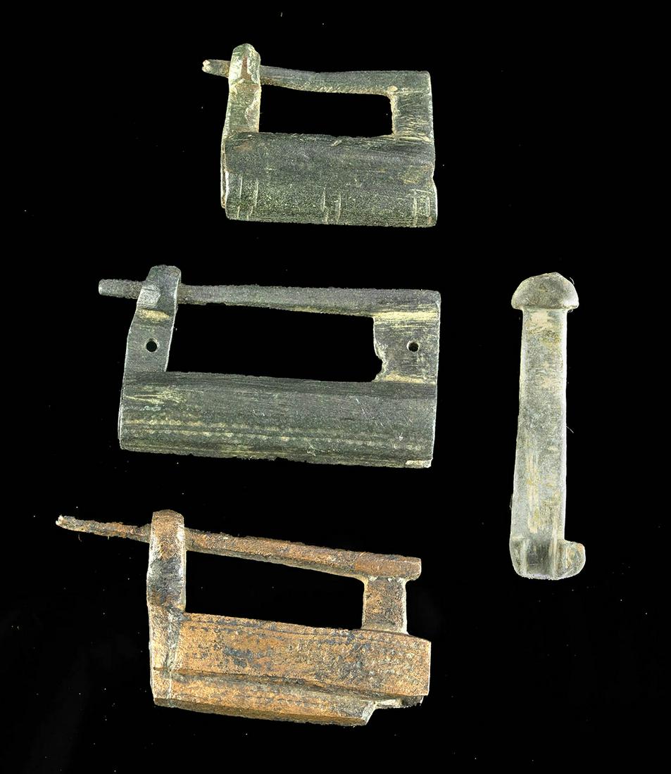 13th C. Medieval English Bronze - 3 Locks + 1 Key (1 of 3)