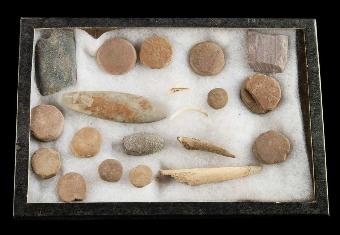 20 Native American Archaic Stone, Tooth & Bone Tools: **Originally Listed At $100** Native American, United States, Archaic to Woodland period, ca. 500 BCE to 1500 CE. An interesting assortment of 20 stone, shell, tooth, and deer bone tools and artefacts