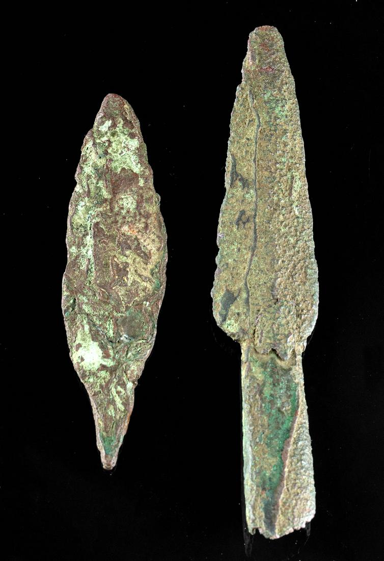 Lot of 2 Native American Old Copper Complex Spear Tips (1 of 2)