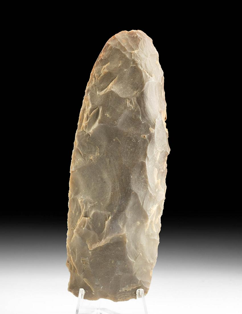 Native American Mississippian Chert Stone Hand Tool: **Originally Listed At $200** Native American, North America, Eastern Woodland, ca. 200 to 1000 CE. A lovely hand-knapped chert stone tool of rectangular form with a flat base and tapered tip. Natural