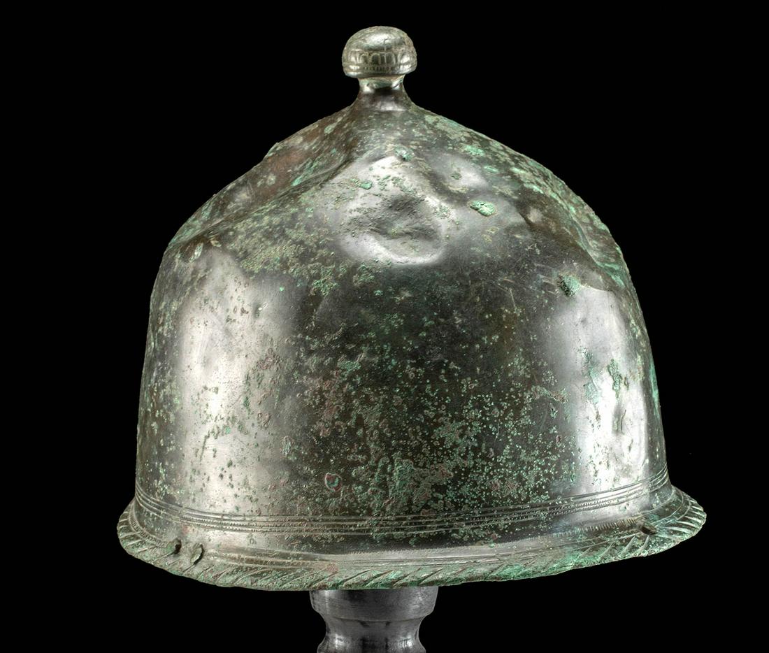 Rare Etruscan Bronze Helmet Montefortino Type (1 of 6)