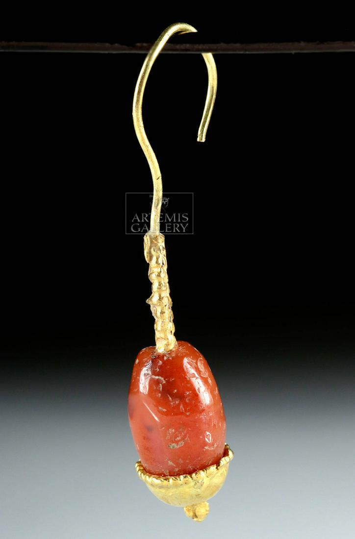 Roman Gold and Carnelian Earring (1 of 3)
