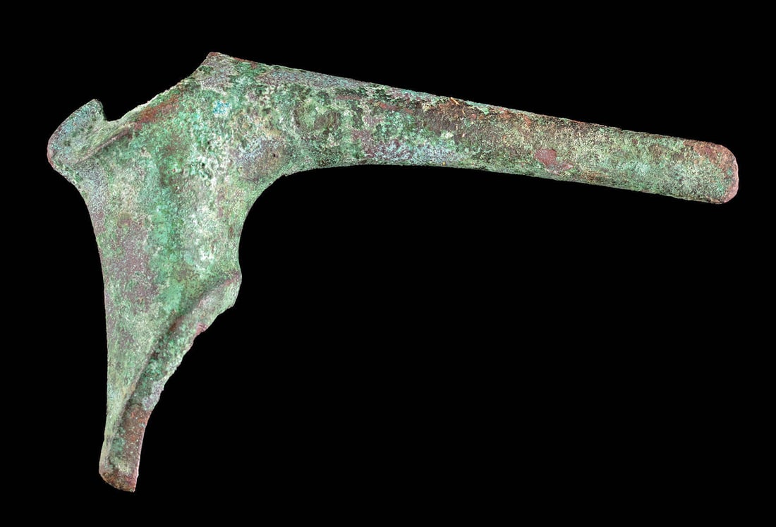 Ancient Near Eastern Urartu Bronze Axe Head, ex-Piscopo (1 of 3)