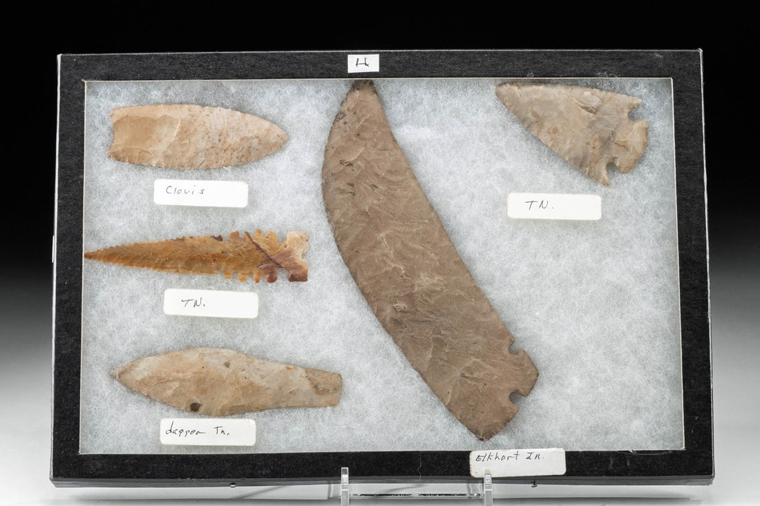 Native American museum quality corner tang knife, 3 projectile points, clovis point (1 of 3)