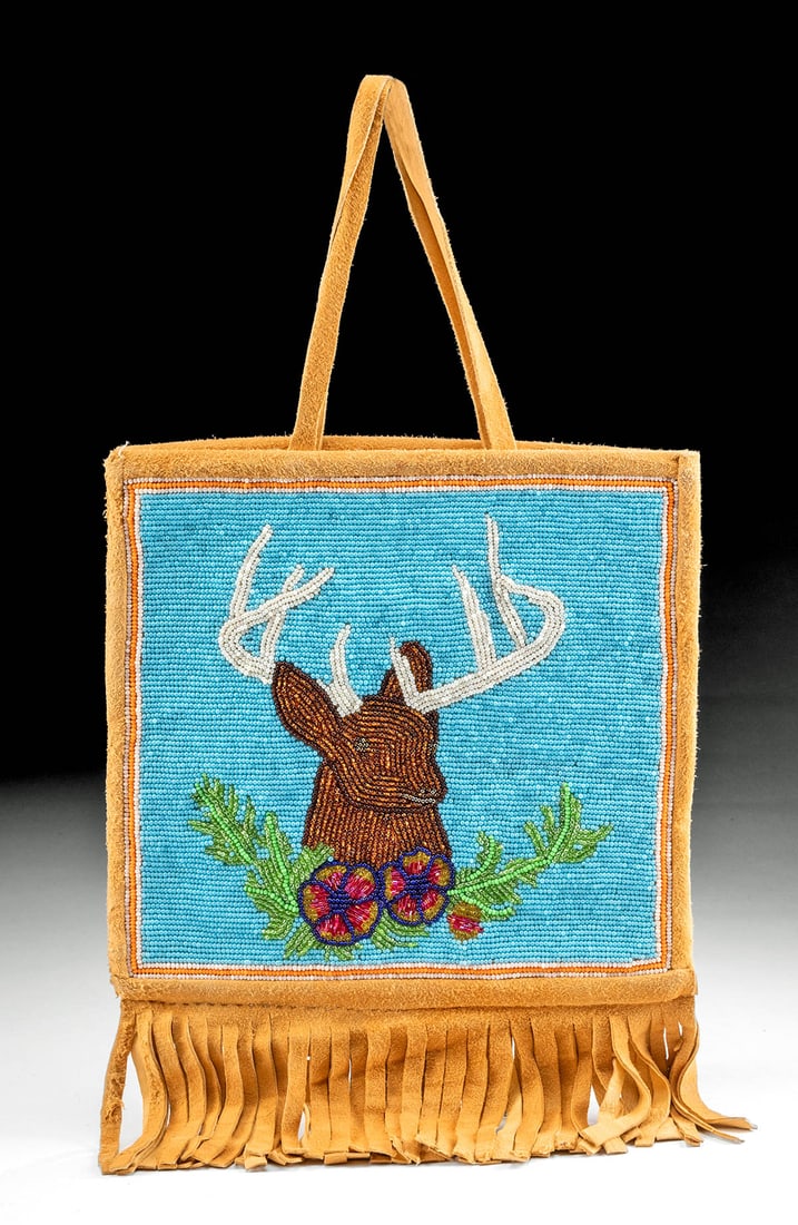 Fine Yakama / Nez Perce Beaded Purse (1 of 4)