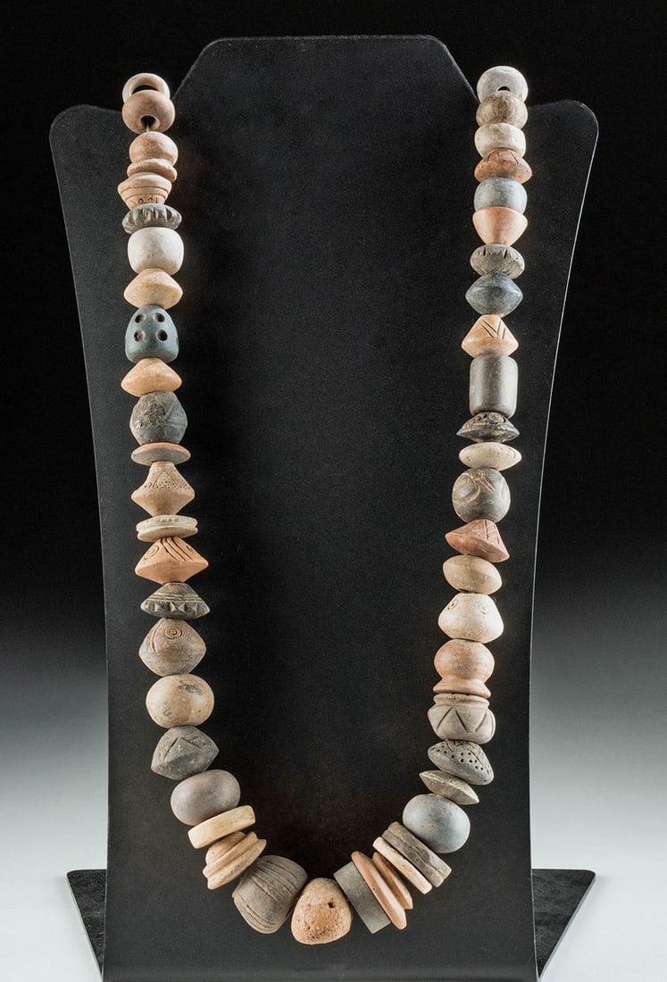 Pre-Columbian Beaded Necklace, Multi-Cultures (1 of 3)