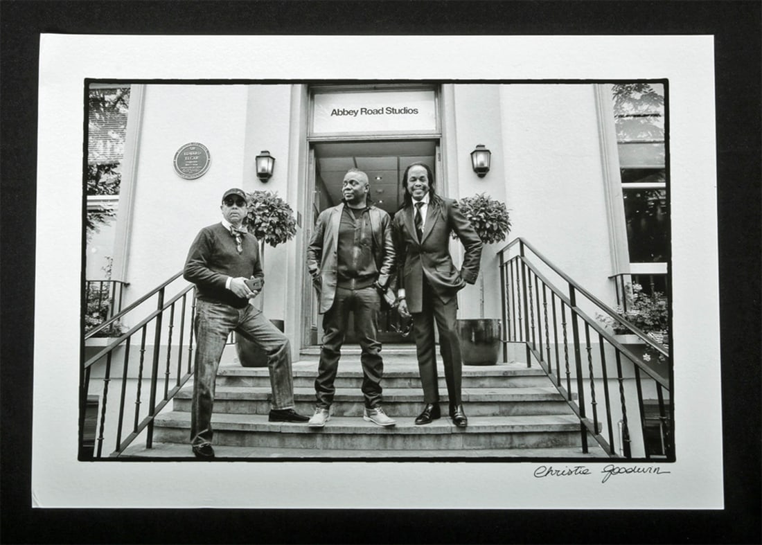 "Earth Wind & Fire at Abbey Road Studios" Photo (1 of 2)