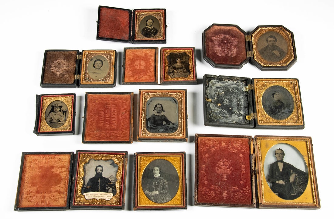 19th C. Photos Daguerreotype, Ambrotype & Tintypes (10) (1 of 2)