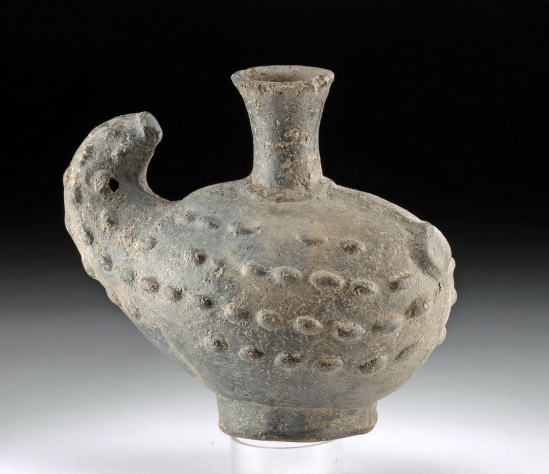 Rare Chimu Blackware Vessel, Squash Form (1 of 4)