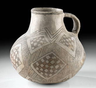 Prehistoric Anasazi Black on White Pottery Jar