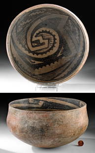 Prehistoric Anasazi Mogollon Salado Bowl: North America, Southwest, Central eastern Arizona, Anasazi / Ancestral Puebloan, Greater Mogollon, Greater Salado, Upper Gila (Highland Salado), ca. 1250 to 1350 CE. A beautiful hand-built pottery