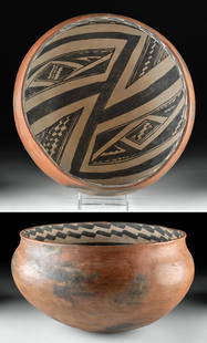 Huge Prehistoric Anasazi Gila Polychrome Bowl: North America, Southwest, Central eastern Arizona, Anasazi / Ancestral Puebloan, Greater Mogollon, Greater Salado, Upper Gila (Highland Salado), ca. 1250 to 1350 CE. A splendid pottery bowl of sizable