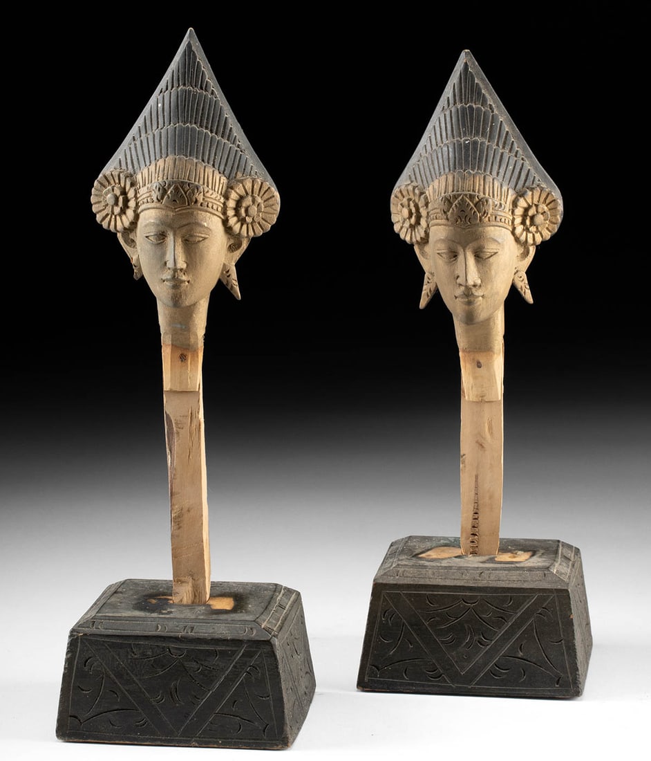 Pair of Balinese Wooden Jenger Dancer Marionette Heads (1 of 3)