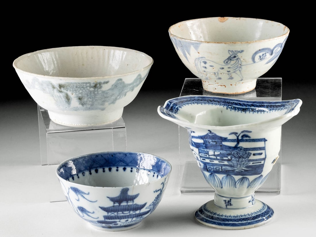 Chinese Ming / Qing Blue-on-White Porcelain Vessels (1 of 4)