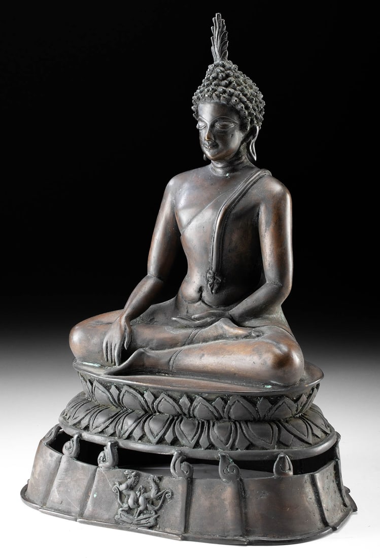 Early Thai / Laotian Seated Buddha Bhumisparsa Mudra (1 of 3)