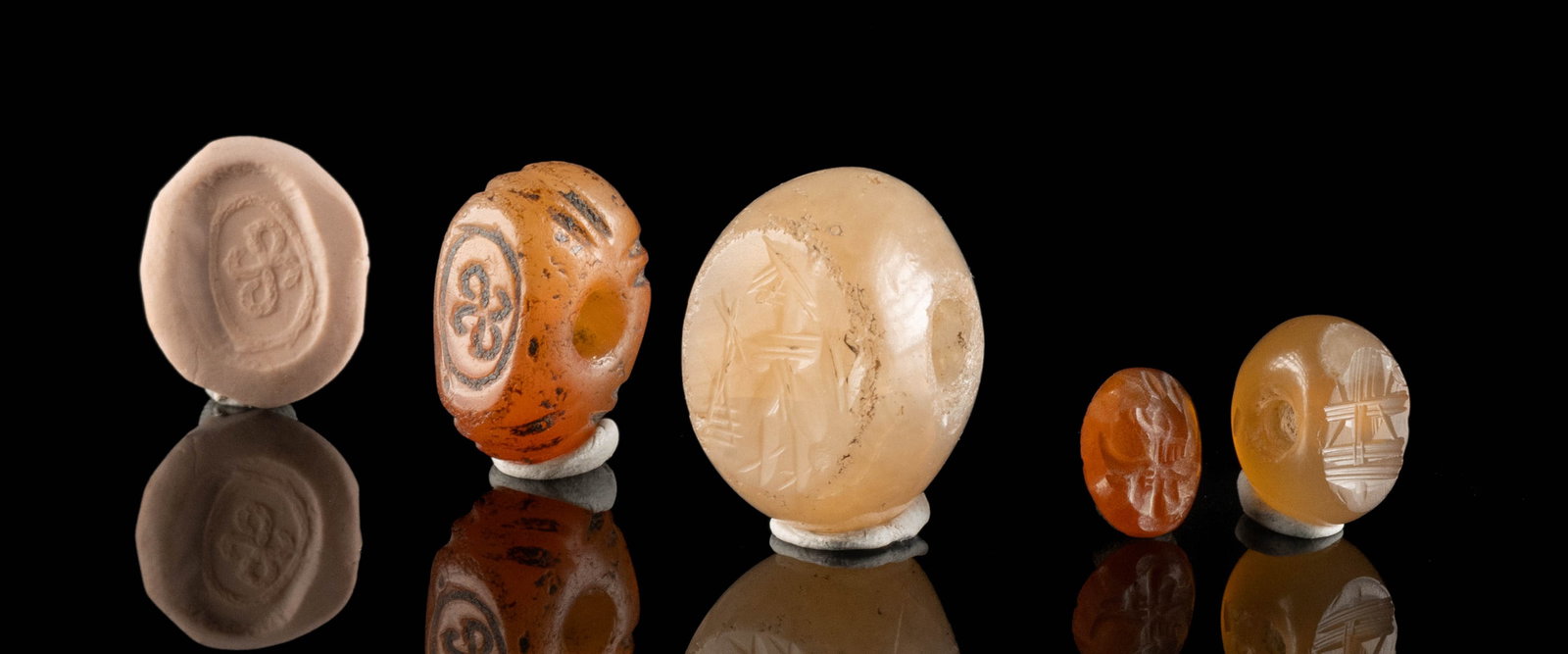 Sassanian Stamp Seals + Intaglio (Carnelian Chalcedony) (1 of 2)