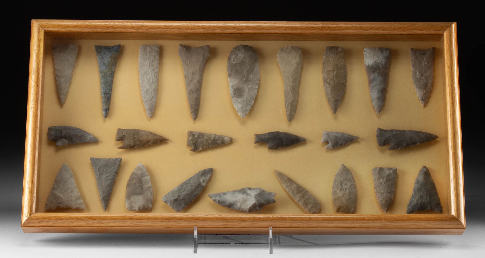 Lot of 24 Eastern Woodlands Stone Tools (1 of 2)