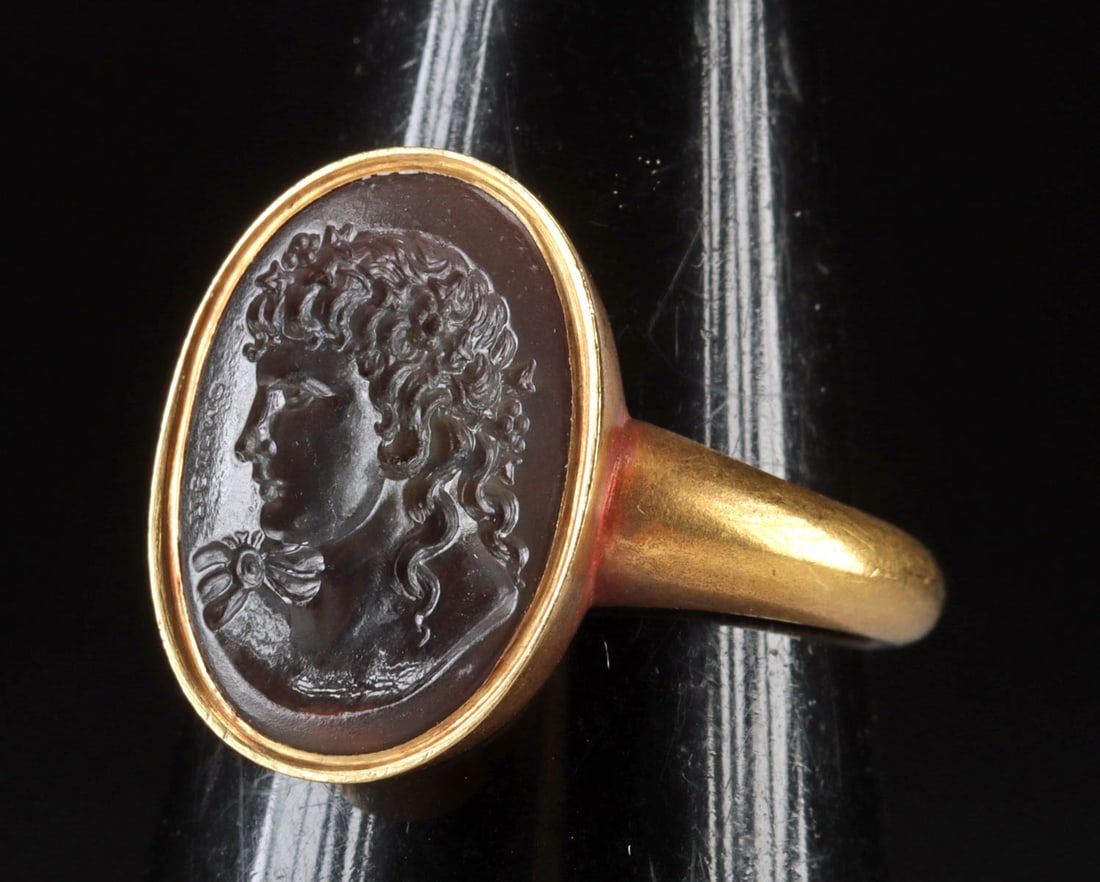 18th C. European Gold Ring Carnelian Intaglio Male Bust (1 of 3)
