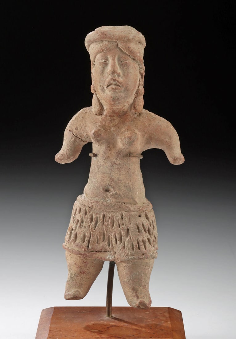 Olmec Tlatilco Pottery Standing Female Figure (1 of 4)