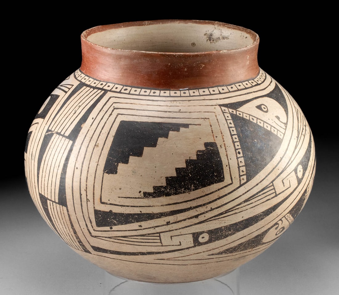 Casas Grandes Polychrome Olla, Abstract Zoomorphs (1 of 2)