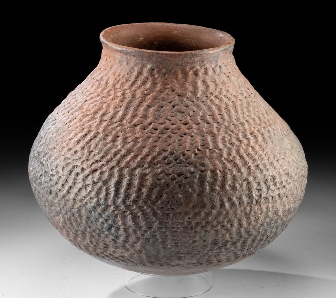 Large Prehistoric Mogollon Corrugated Redware Olla: Native American, Southwestern United States, New Mexico, Southeast Arizona, and Northern Chihuahua region of Mexico, Mogollon culture, ca. 1050 to 1250 CE. A sizable example of a coil-and-scrape potte