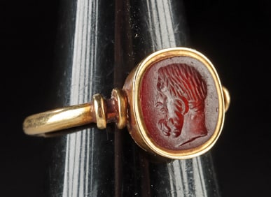 Roman Carnelian Intaglio Bearded Hercules (Gold Ring)