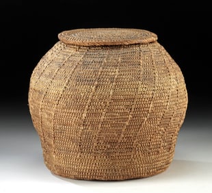 Omani Bedouin Lidded Palm Basket w/ Leather