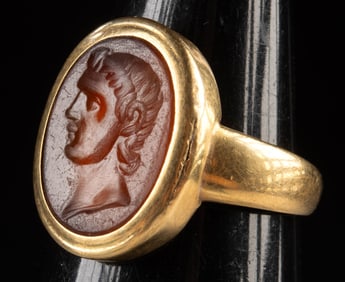 16th C. European Gold Ring w/ Carnelian Intaglio of Man