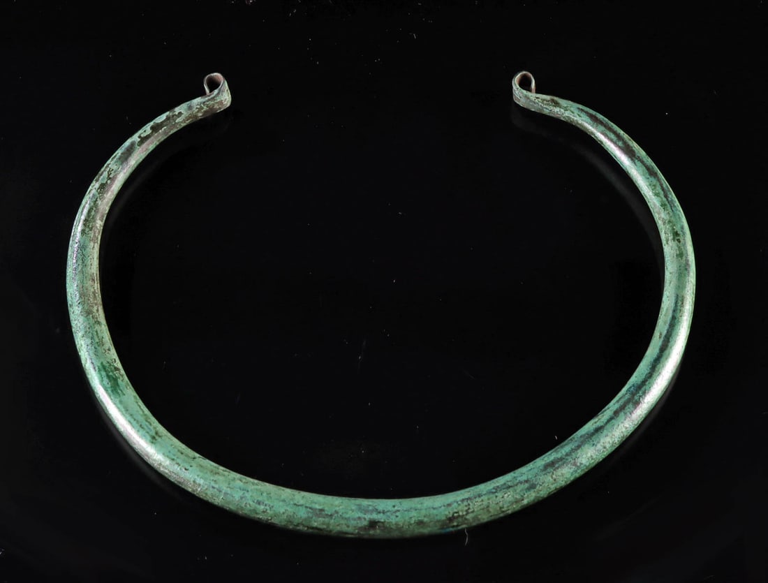 Ancient European Bronze Age Copper Torque (1 of 2)