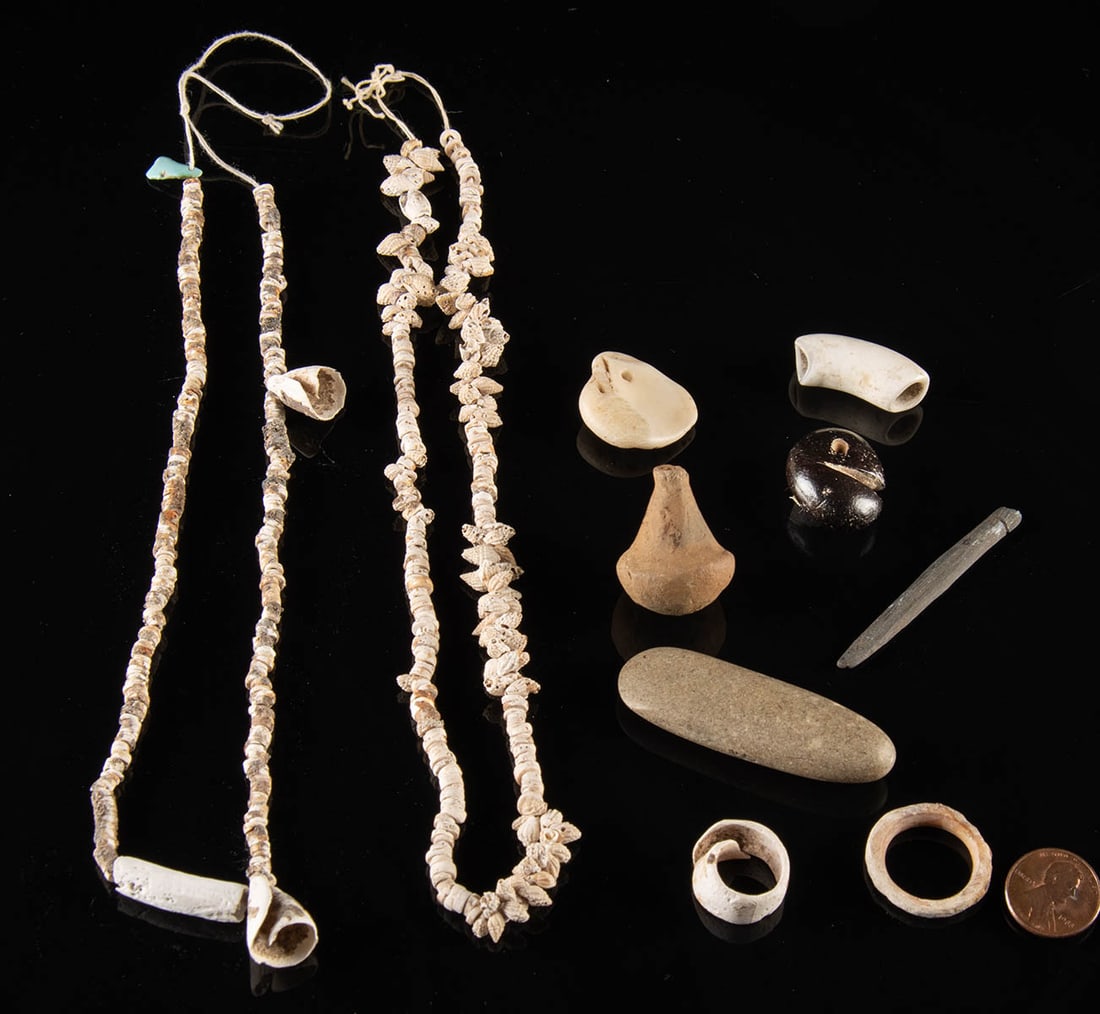 Casas Grandes Shell Jewelry - Necklaces & Amulets (1 of 1)