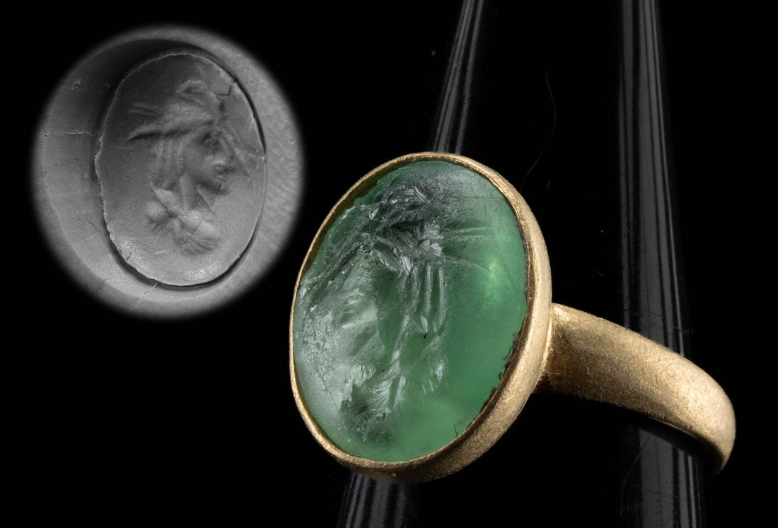 Roman Green Calcite Intaglio Gryllus, Hermes (in Gold Ring) (1 of 4)