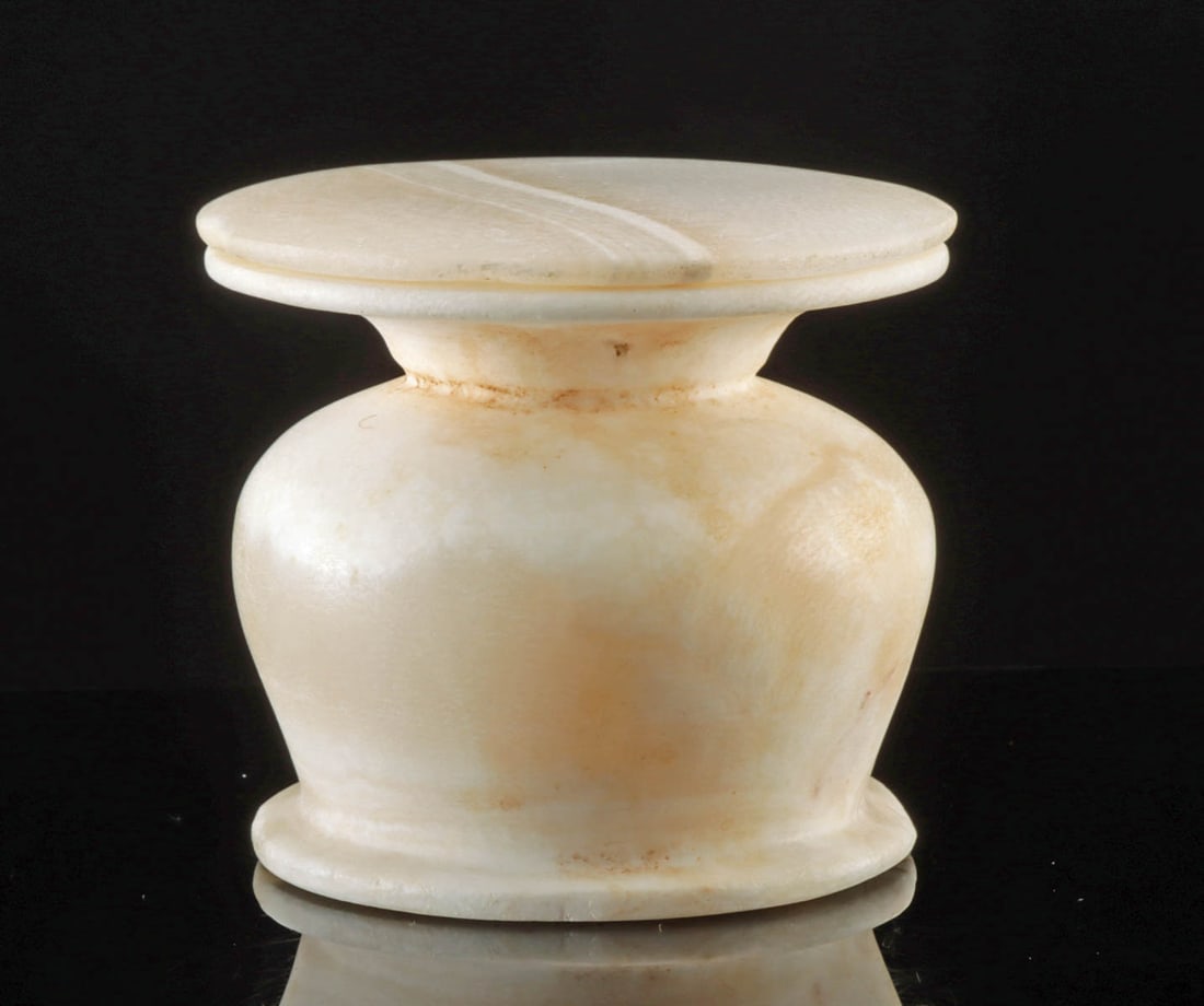 Egyptian Middle Kingdom Alabaster Kohl Jar w/ Lid (1 of 3)