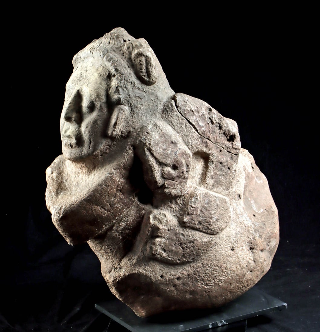 Large Maya Stone Figural Carving - Head of a Prisoner (1 of 4)
