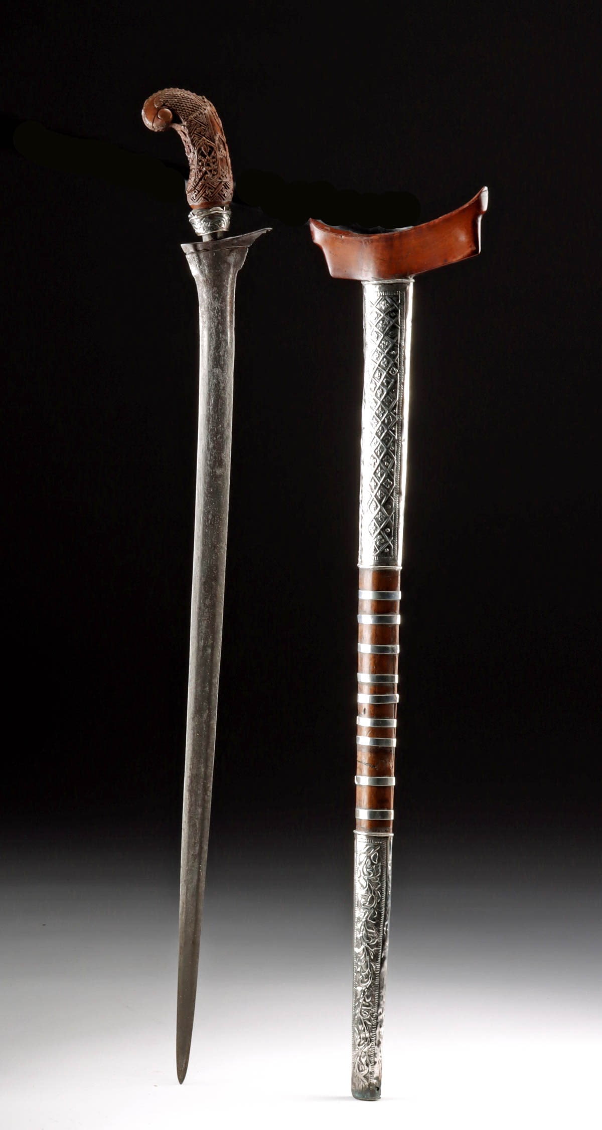 Superb Indonesian Executioner's Kris - Silver Sheath (1 of 3)