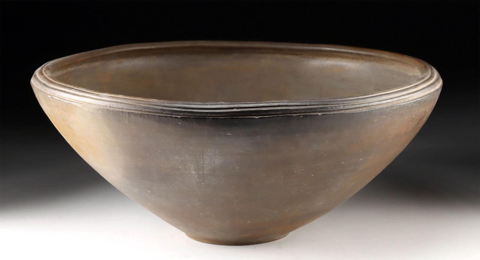 Massive Ancient Amlash Pottery Bowl (1 of 5)